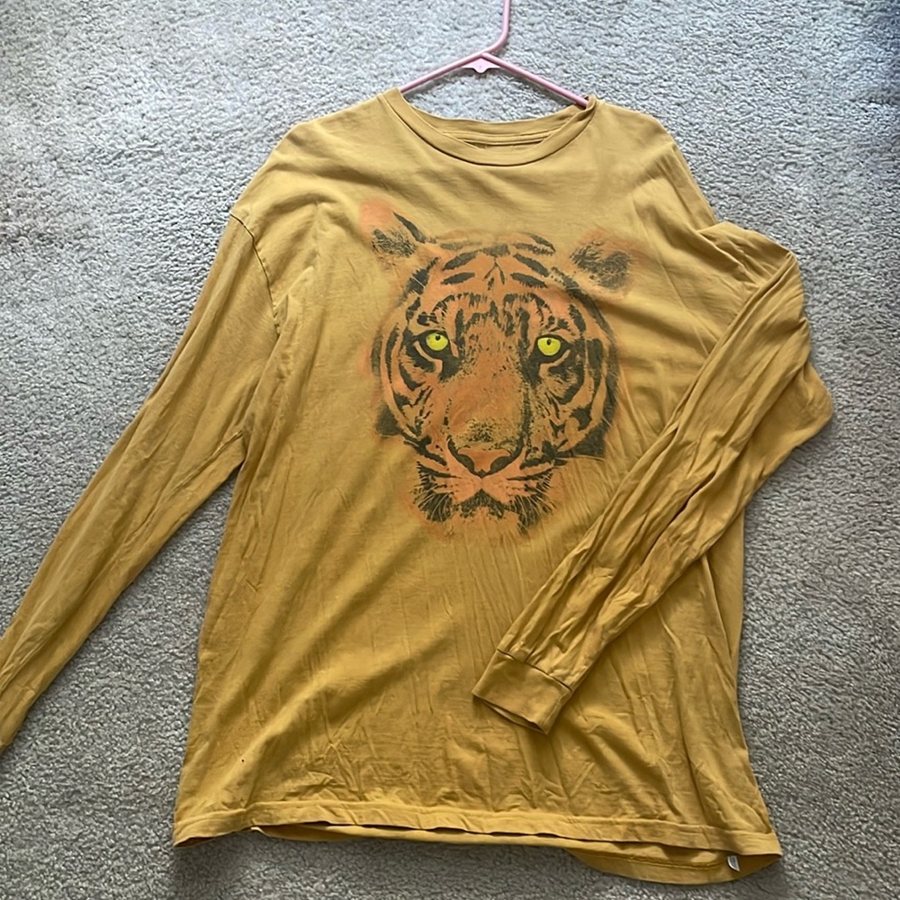 Mustard Tiger long sleeve